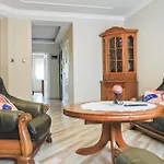 Amazing Apartment In Kolobrzeg With Kitchen